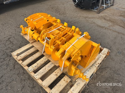 Quantity of (8) 2025 GIYI VCA-8 Excavator Attachments - Fits Cat 301 (Unused)
