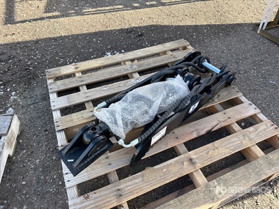 2025 GIYI GY-XJ5T 36 in Hydraulic Excavator Thumb (Unused)