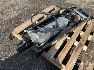 2025 GIYI GY-XJ7T 46 in Hydraulic Excavator Thumb (Unused)