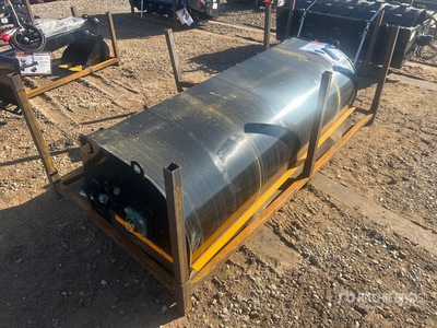 2025 GIYI GY-BS72 72 in Skid Steer Sweeper (Unused)