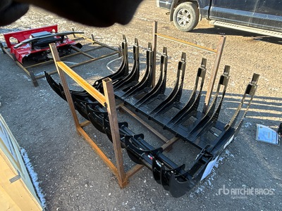 2025 GIYI GY-CLG72 72 in Skid Steer Grapple (Unused)