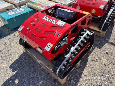 2025 SDLOOL SL750 Crawler Remote Control Lawn Mower (Unused)