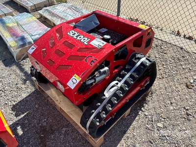 2025 SDLOOL SL750 Crawler Remote Control Lawn Mower (Unused)