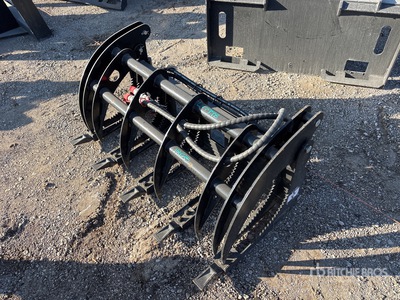 2025 GIYI GY-MCLG60 44 in Mini Râteau à racines pour chargeuse à différentiel (Unused)