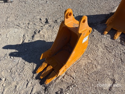2025 GIYI GY-BK 12 in Digging Excavator Bucket - Fits Cat 305 (Unused)