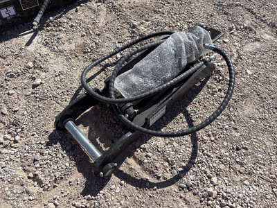 2025 GIYI GY-XJ3T 12 in Hydraulic Excavator Thumb - Fits Cat (Unused)