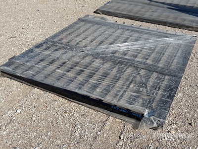 2025 SKLP SK-HLM14 14 ft Wrought Iron Bi-Parting Driveway Gate (Unused)