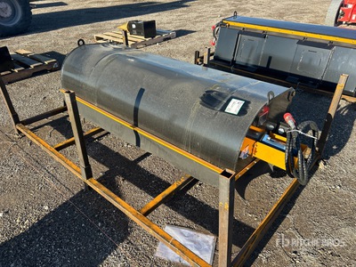 2025 GIYI GY-BS72 72 in Skid Steer Sweeper (Unused)