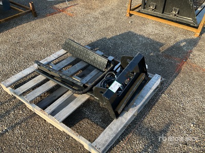 2025 GIYI GY-MHF39 Mini Skid Steer Grapple Forks (Unused)