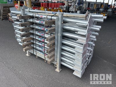 Quantity of 2000 mm Scaffolding Post