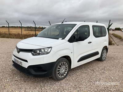 2021 Toyota Proace Furgoneta de pasajeros