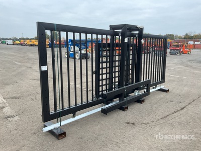 2024 PF204G 4900 mm x 1800 mm Electric Sliding Gate Driveway Gate (Unused)