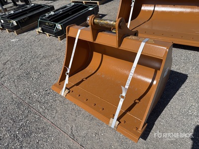 2025 LYALS 40 in Cleanup Excavator Bucket - Fits Cat 307, 308 (Unused)