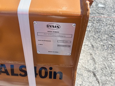 2025 LYALS 40 in Benna per escavatore - Fits Cat 307/308 (Unused)