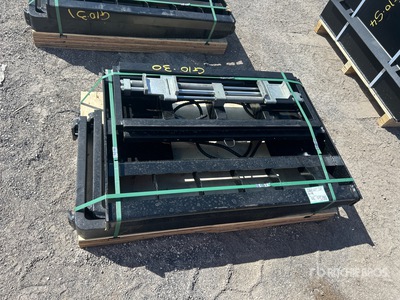 2025 LYALS ALSHF1 2 hydraulic load bearing capacity 2 tons Skid Steer Forks (Unused)