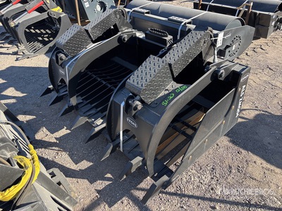 2025 LYALS ZMQO4 72 in Rock Skid Steer Grapple (Unused)