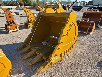 2025 LYALS 65 in Digging Godet d'excavatrice (Unused)