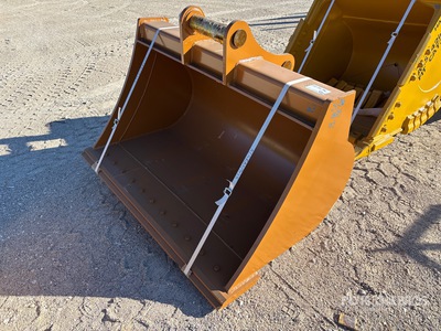 2025 LYALS 63 in Cleanup Godet d'excavatrice (Unused)