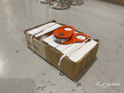 Quantity of (9) 8 Tonne Snatch Blocks Winch (Unused)