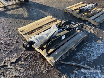 2025 GIYI GY-XJ7T 44 in Hydraulic Excavator Thumb (Unused)