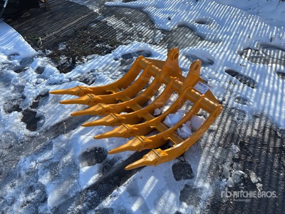 2025 GIYI 32 in Excavator Rake - Fits Cat 305 (Unused)