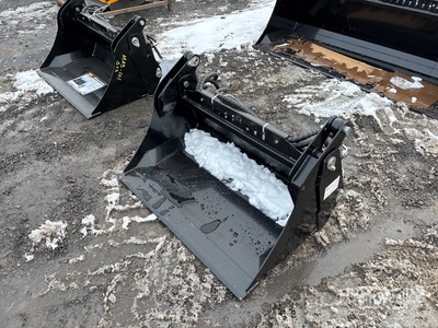2025 GIYI GY-XKH39 39 in Mini Skid Steer Bucket (Unused)