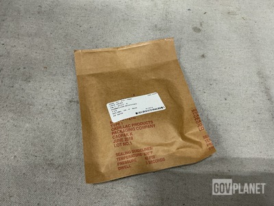 (7) Tyco 1-87377-8 Receptacle Connectors