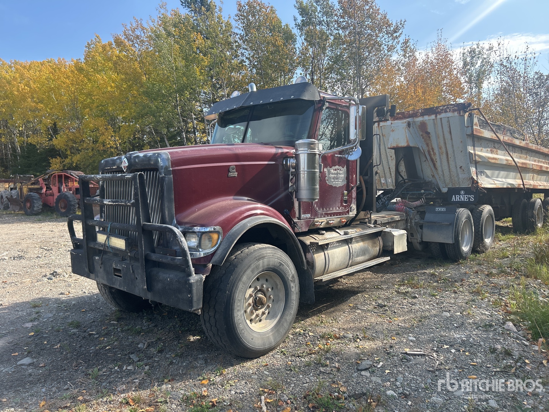 2006 International 5900i 6x4 Ciągnik siodłowy T/A z kabiną dzienną