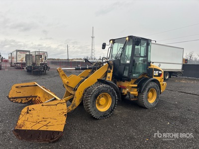 2019 Cat 908M Ładowarka kołowa