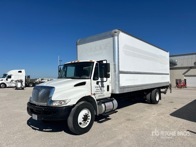2019 International 4300 4x2 Furgonetka