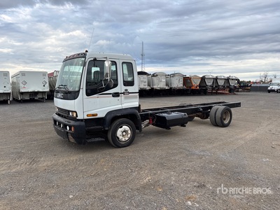1998 GMC T6500 4x2 Sleeper Cabina y chasis