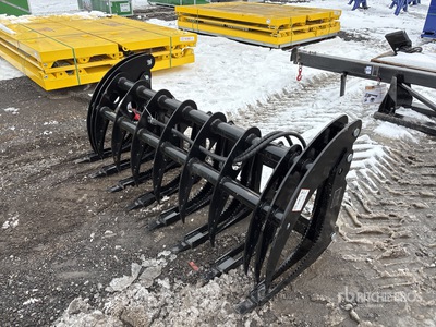 2025 GIYI GY-CLG72 72 in ملقط للسكيد ستير (Unused)