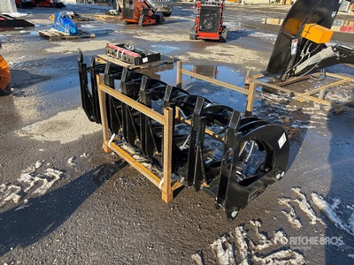 2025 GIYI GY-CLG72 72 in ملقط للسكيد ستير (Unused)