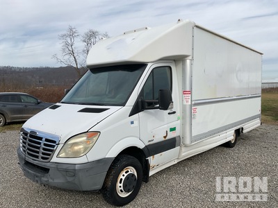 2009 Freightliner Sprinter 3500 Van Truck