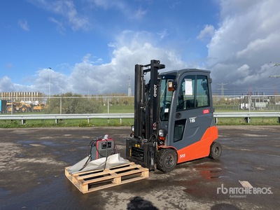 2012 Toyota 8FBMT16 Electric Forklift