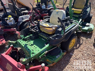 2017 John Deere Z920M Zero-Turn Lawn Mower