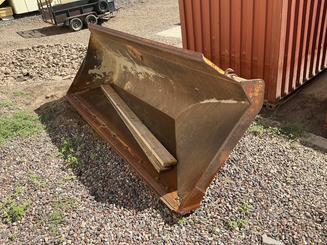 JRB 120 in Side Dump Bucket