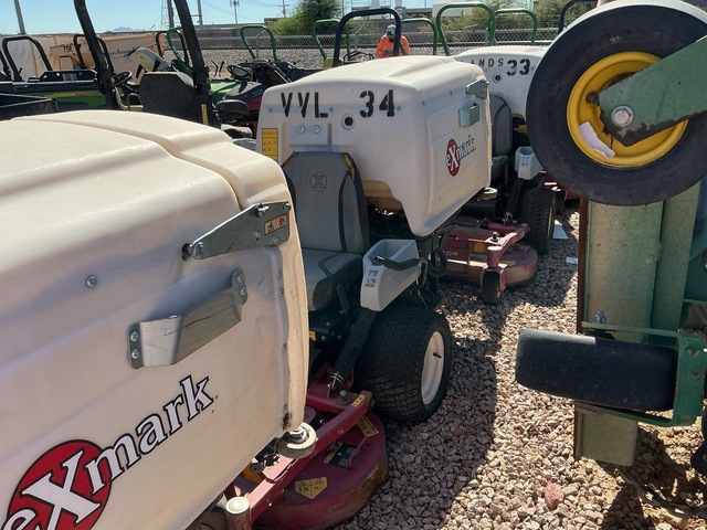 2020 Exmark Navigator Zero-Turn Lawn Mower