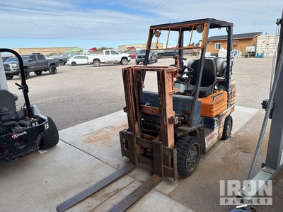 Toyota 5000 lb Cushion Tire Forklift