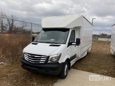 2014 Freightliner Sprinter 3500 Van Truck
