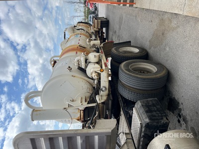2000 Prevac Vacuum Tanker Trailer
