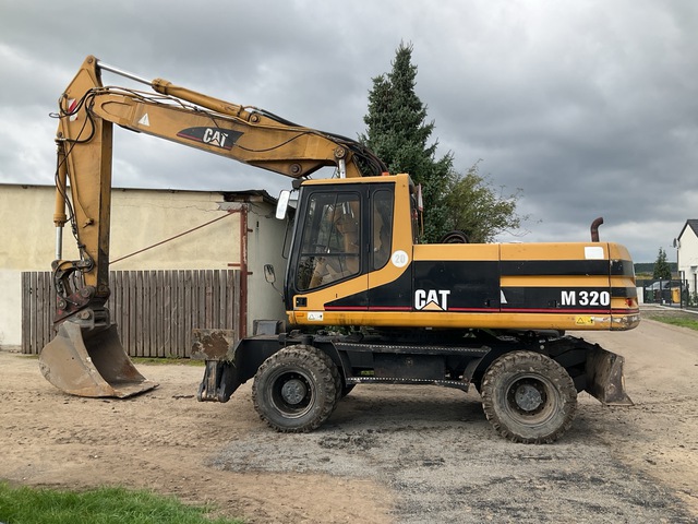 1998 Cat M320 Wheel Excavator