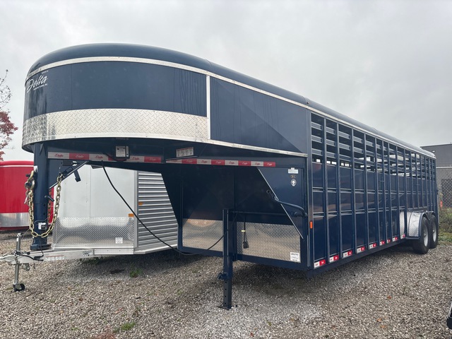 2024 Delta 24 ft T/A Livestock Trailer 2024 Delta 24 ft T/A Livestock Trailer