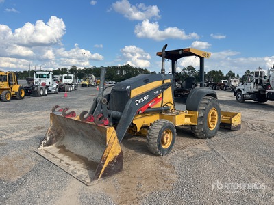 2015 John Deere 210L 4x4 Landscape Loader