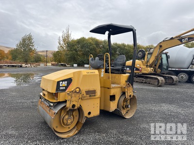 2011 Cat CB24 Dubbele trommelwals