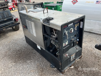 2012 Miller D550K 500 A Multi-Process Motorbetriebenes Schweißgerät
