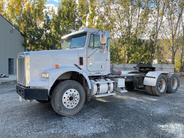 2006 Freightliner FLD 120 6x4 T/A Day Cab Truck Tractor