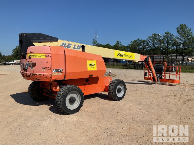 ELEVADOR TELESCóPICO 2017 JLG 4WD 660SJ