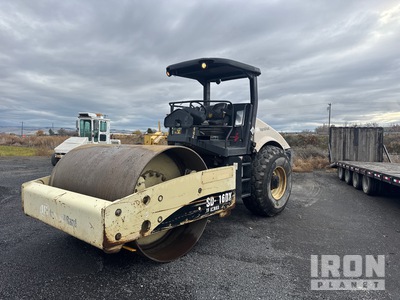 2005 (unverified) Ingersoll-Rand SD-116DX TF Smooth Drum Compactor