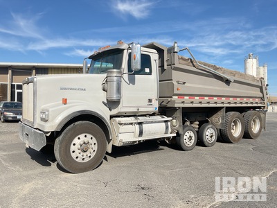 2013 Western Star 4900FA 10x4 Quad/A Dump Truck